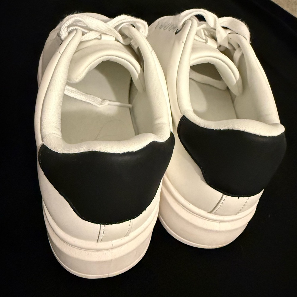 A New Day Peggy Sneakers - Picture 2 of 3